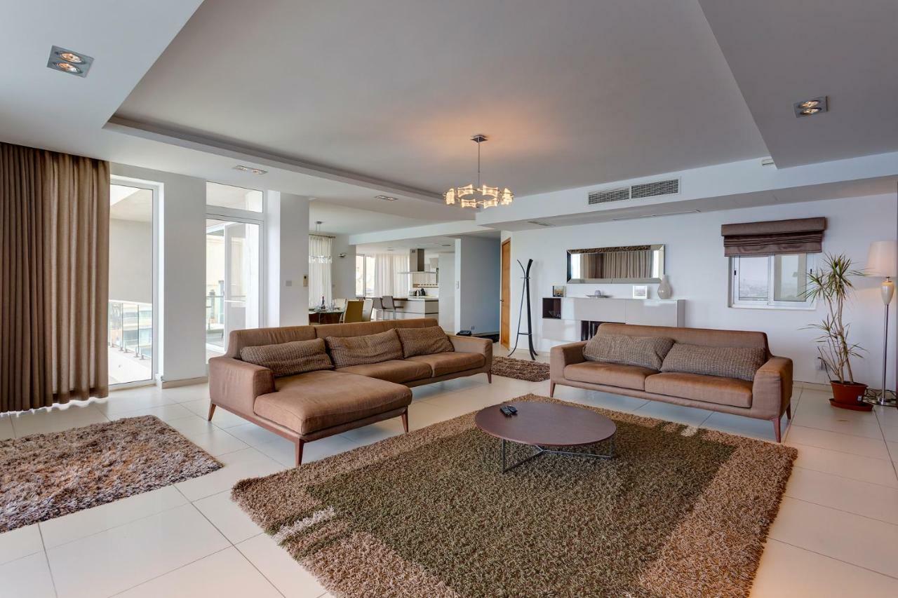 Contemporary, Luxury Apartment With Valletta And Harbour Views Sliema Zewnętrze zdjęcie
