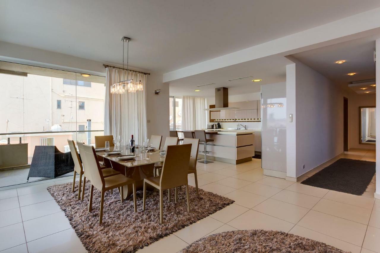 Contemporary, Luxury Apartment With Valletta And Harbour Views Sliema Zewnętrze zdjęcie