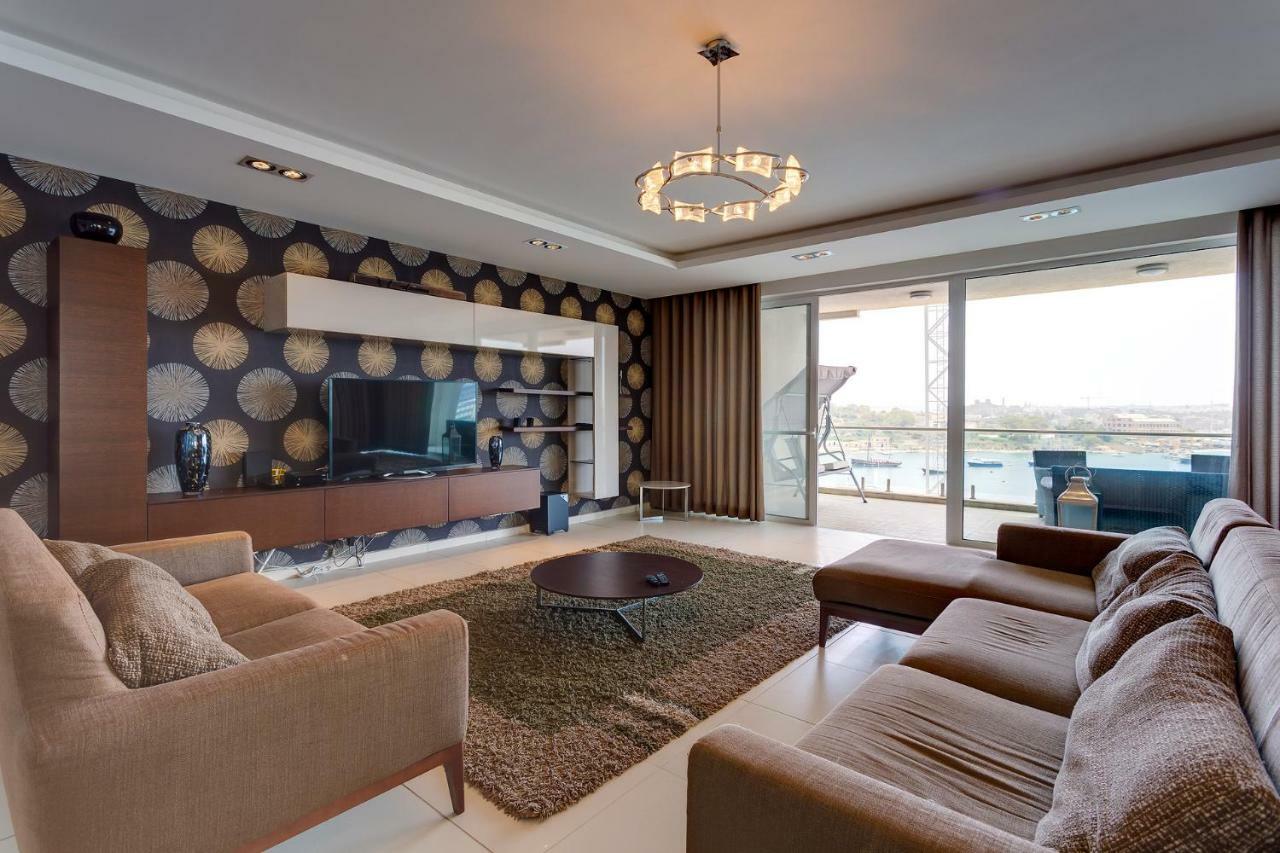 Contemporary, Luxury Apartment With Valletta And Harbour Views Sliema Zewnętrze zdjęcie
